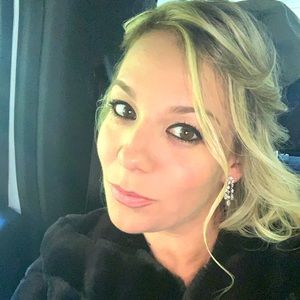 Meet your Posher, Sherrie